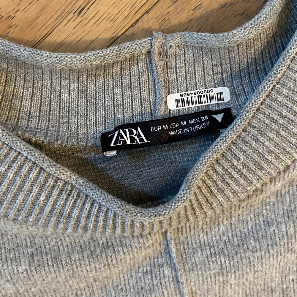 Zara Gray Shift Dress - Picture 3 of 4